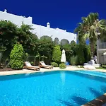 فندق Sah