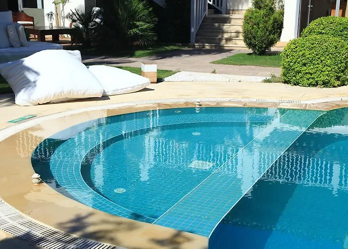 Sah Ξενοδοχείο Bitez