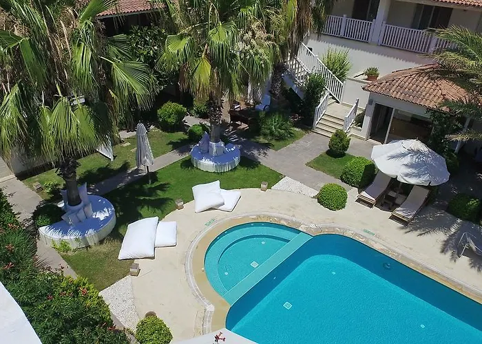 Sah Ξενοδοχείο Bitez